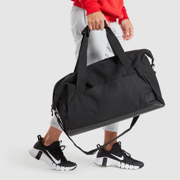 Gymshark Other - Gymshark La Mont Holdall Black Gym Luggage Bag